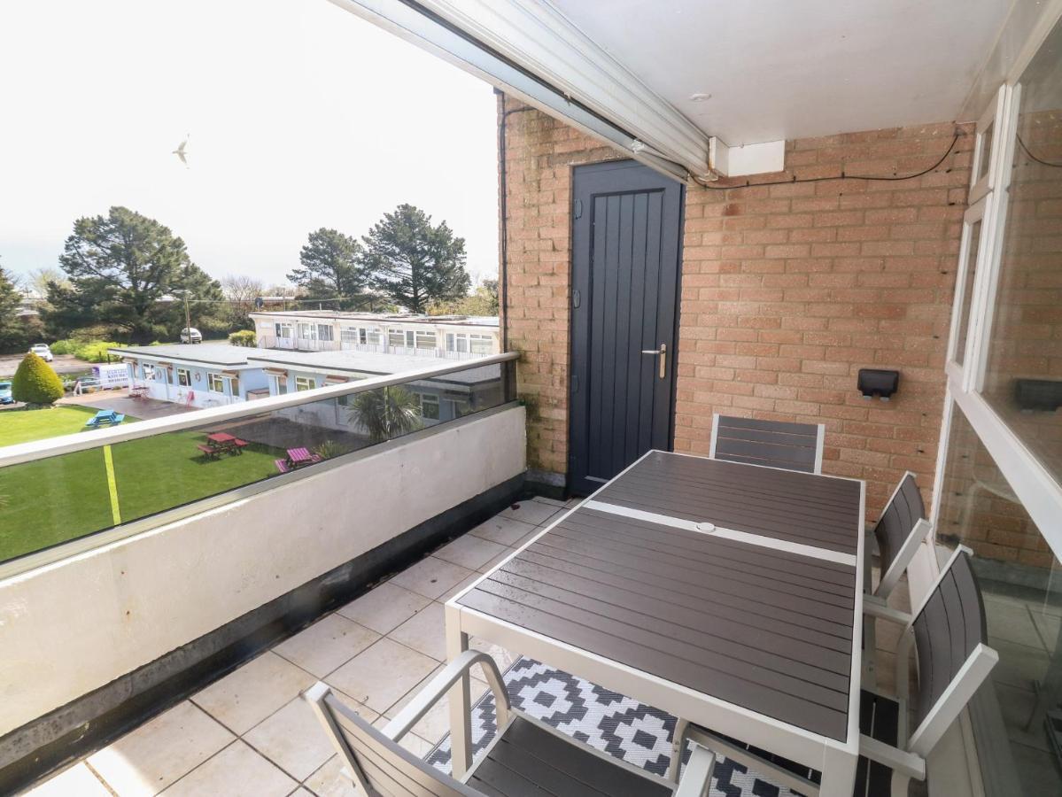 Sunny View Apartment Dawlish Exterior photo